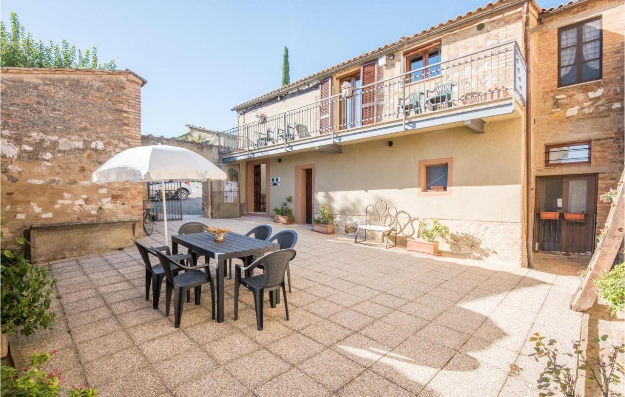 Gorgeous Home In Montalcino With Kitchen Eksteriør billede