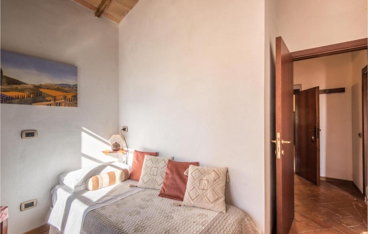 Gorgeous Home In Montalcino With Kitchen Eksteriør billede