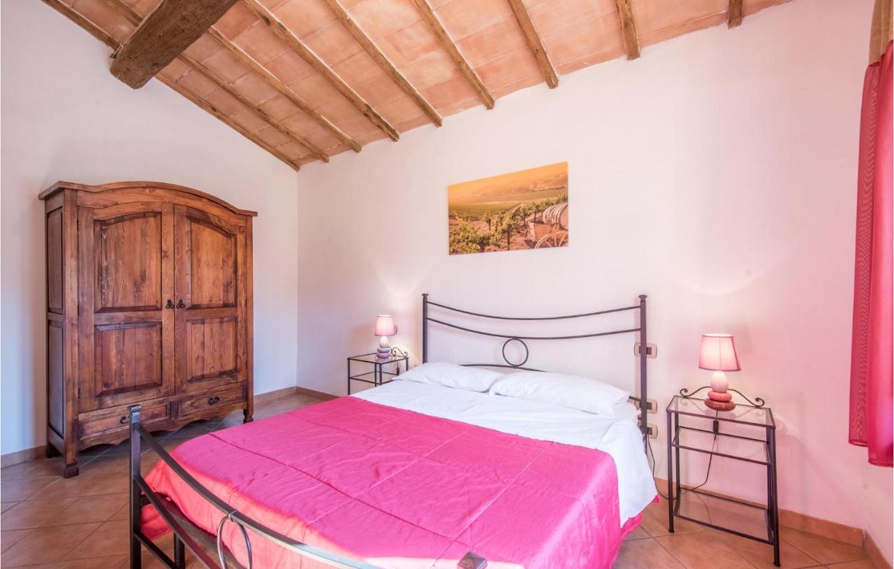 Gorgeous Home In Montalcino With Kitchen Eksteriør billede