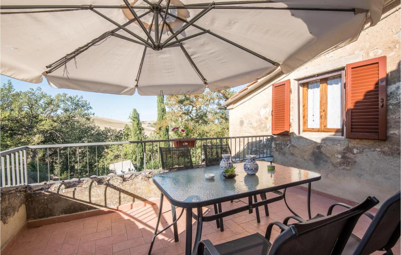 Gorgeous Home In Montalcino With Kitchen Eksteriør billede